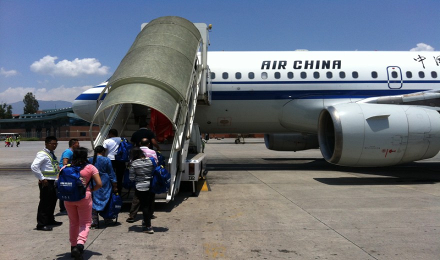 kathmandu lhasa flight
